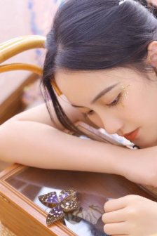 隐形的亿万富翁电影版